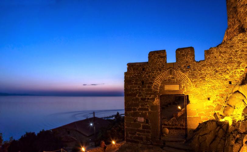 Μεσαιωνικό Κάστρο Μήθυμνας ν. Λέσβου