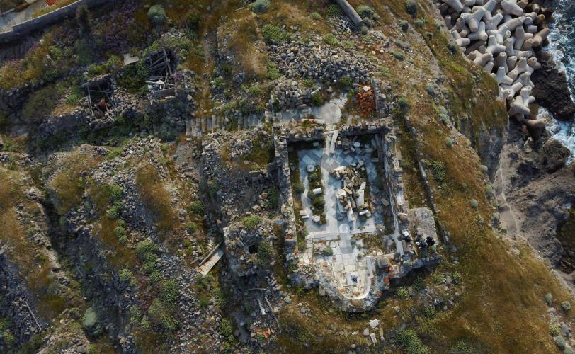Άποψη του ναού από ψηλά.