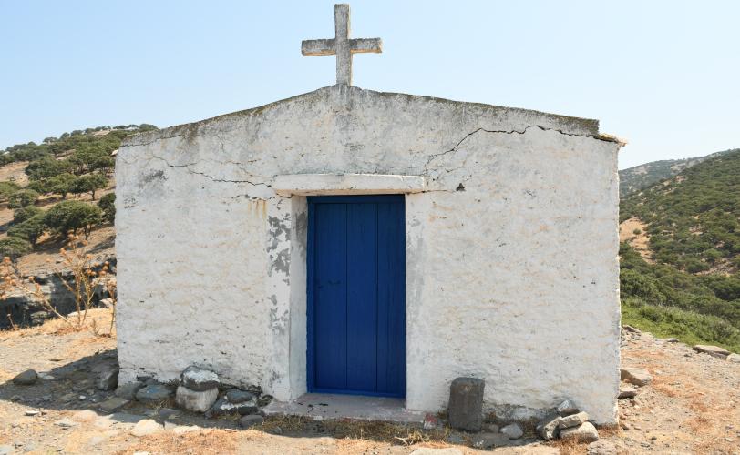 Άποψη του ναΐσκου του Αγίου Νικολάου από τα δυτικά