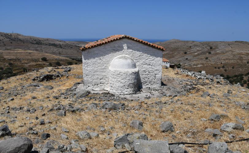 Άποψη του ναΐσκου της Μεταμόρφωσης του Σωτήρος από τα ανατολικά