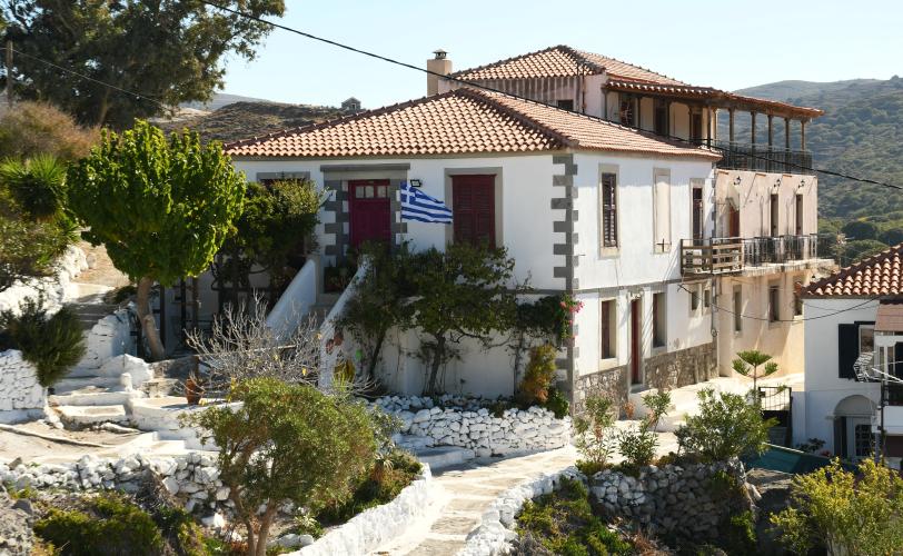Οικία με παραδοσιακή αρχιτεκτονική