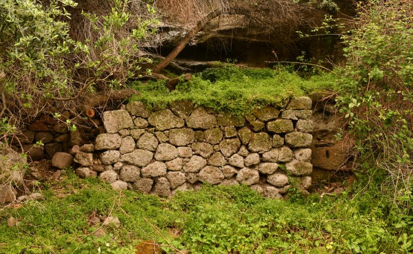 Το υπαίθριο ιερό στη θέση «Τενεδιώτης»
