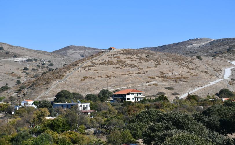 Ο λόφος του Αγίου Μηνά-Λήψη από τα νοτιοδυτικά