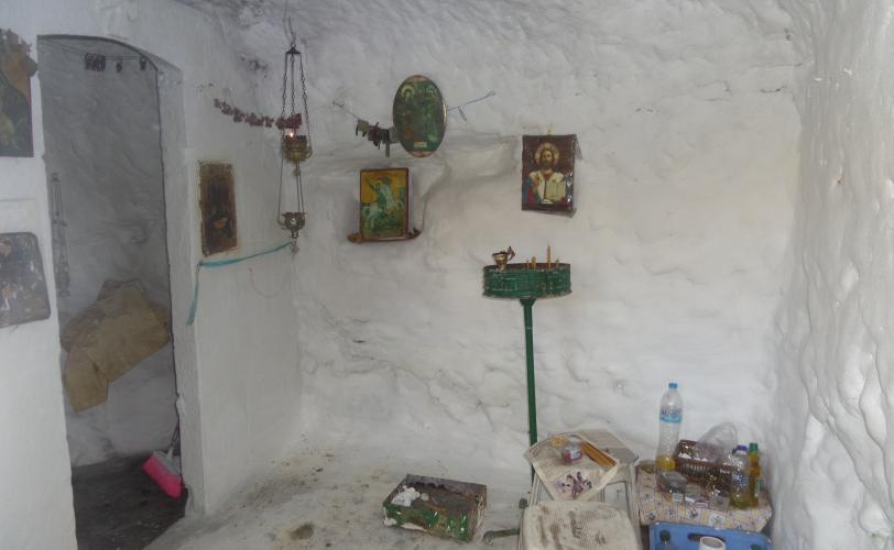 Το εσωτερικό του ναΐσκου
