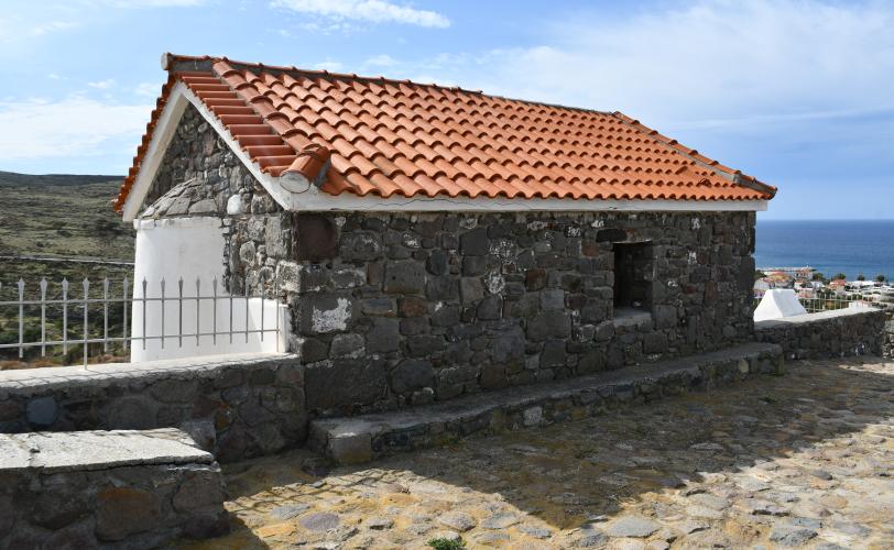 Άποψη του ναΐσκου από τα βορειοανατολικά